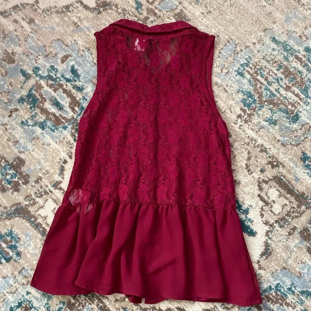 🦋5/$25 DIVIDED by H&M Lace Button Up Halter Tank - Picture 7 of 8